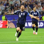 Argentina apuesta por camiseta oscura, talismán histórico