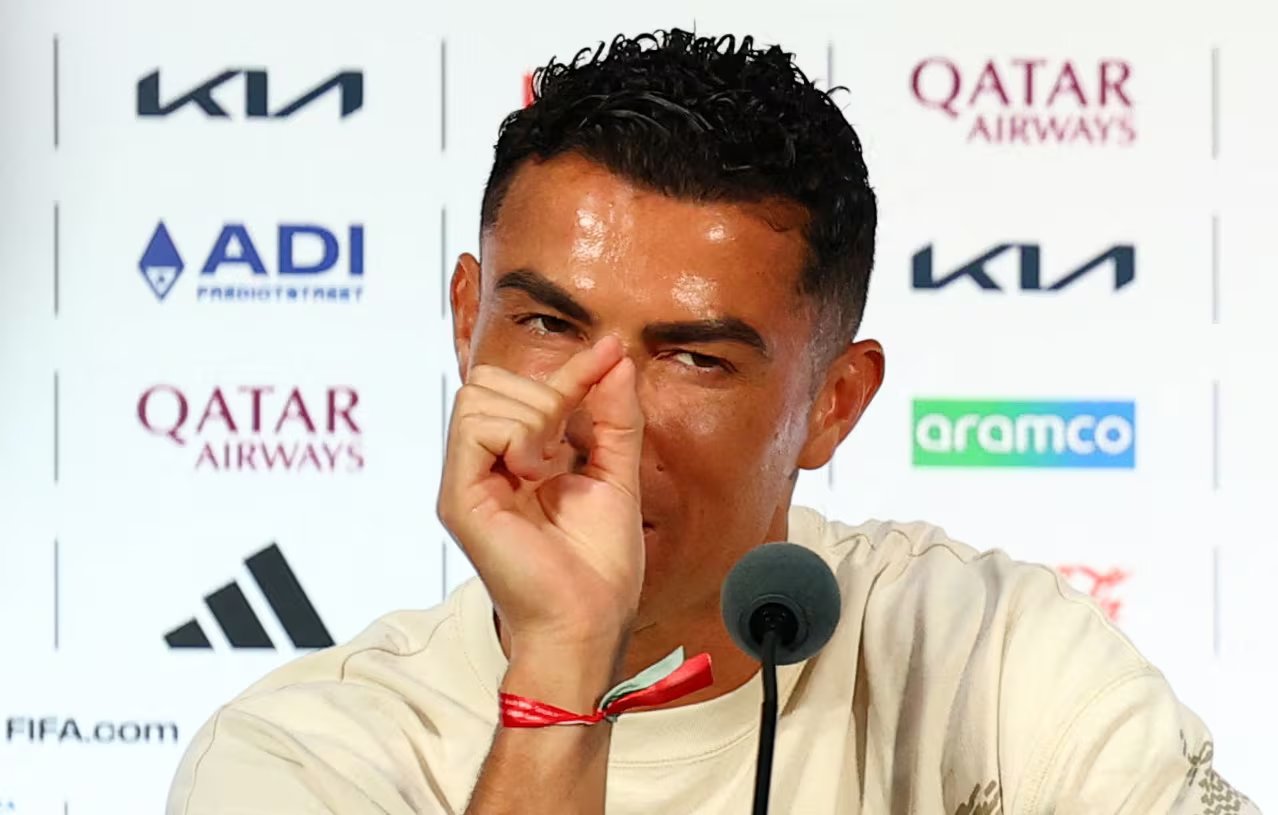 El capitán portugués respondió con ironía ante la pregunta sobre la dificultad de jugar un Mundial a los 41 años, y provocó las risas de toda la sala de prensa en Dallas (REUTERS/Issei Kato)