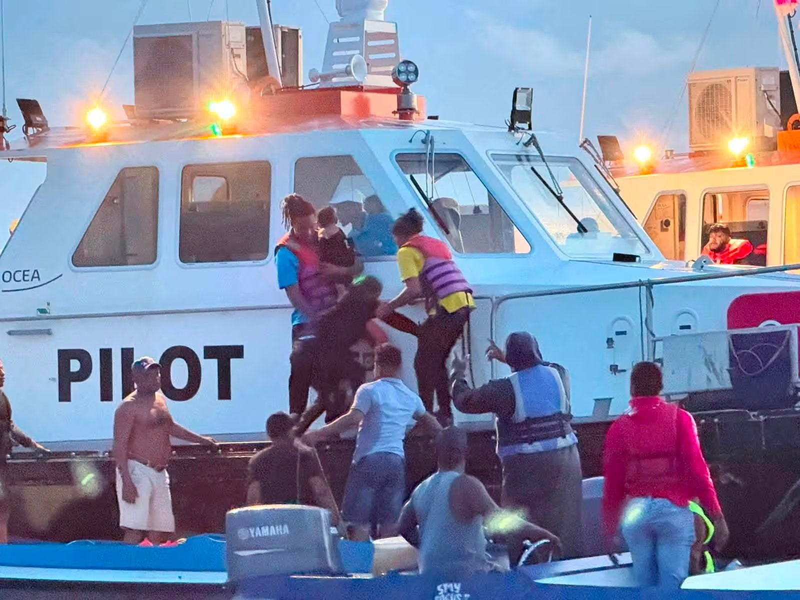 El gobierno explicó que el MV Barima seguía en servicio por el retraso en la construcción de un muelle para una nueva embarcación destinada a reemplazar al ferry accidentado (Reuters)