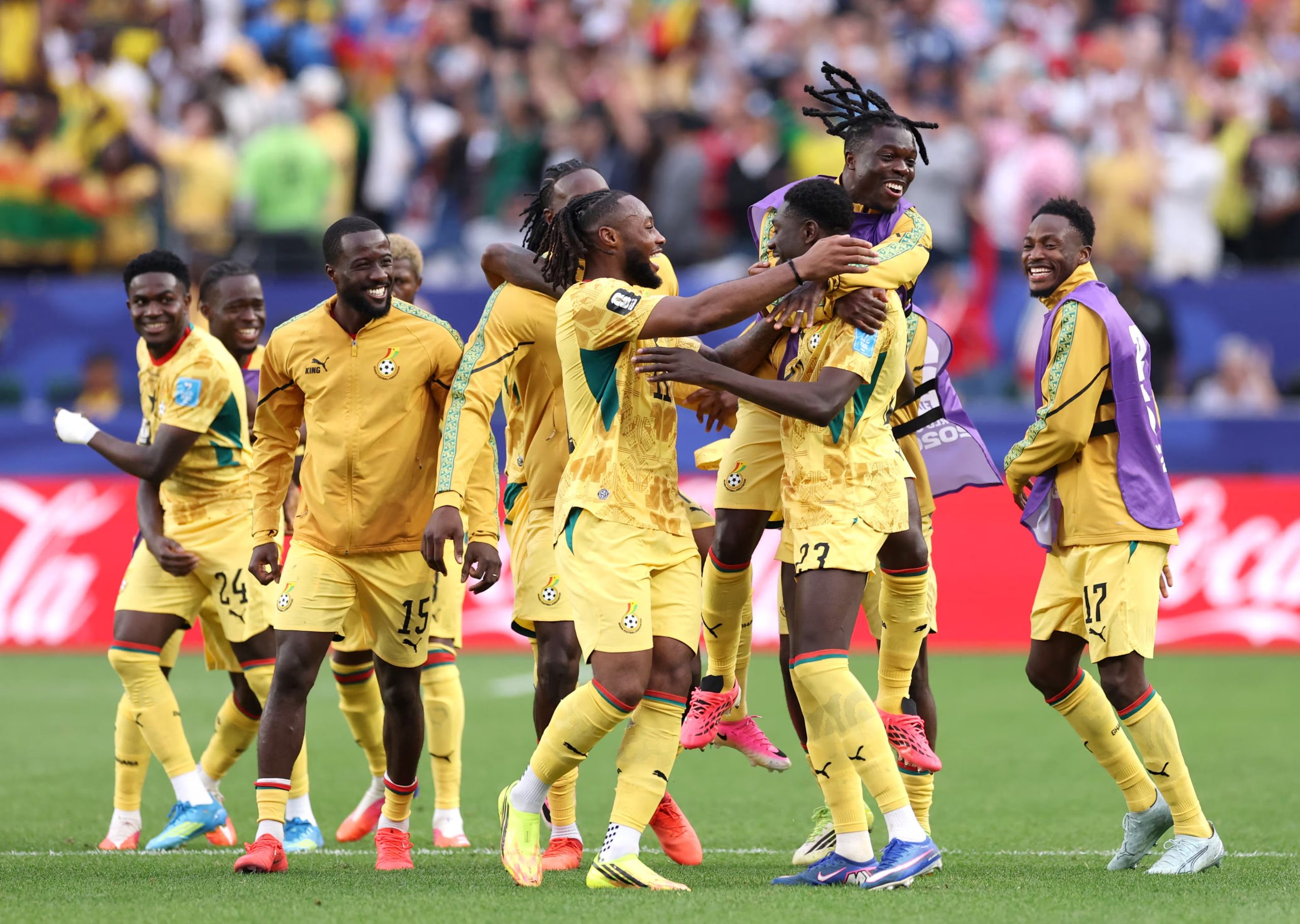 PHILADELPHIA, PENNSYLVANIA - JUNE 27: Derrick Luckassen #23 of Ghana celebrates with teammates after scoring his team's first goal during the FIFA World Cup 2026 Group L match between Croatia and Ghana at Philadelphia Stadium on June 27, 2026 in Philadelphia, Pennsylvania. Darrian Traynor/Getty Images/AFP (Photo by Darrian Traynor / GETTY IMAGES NORTH AMERICA / Getty Images via AFP)