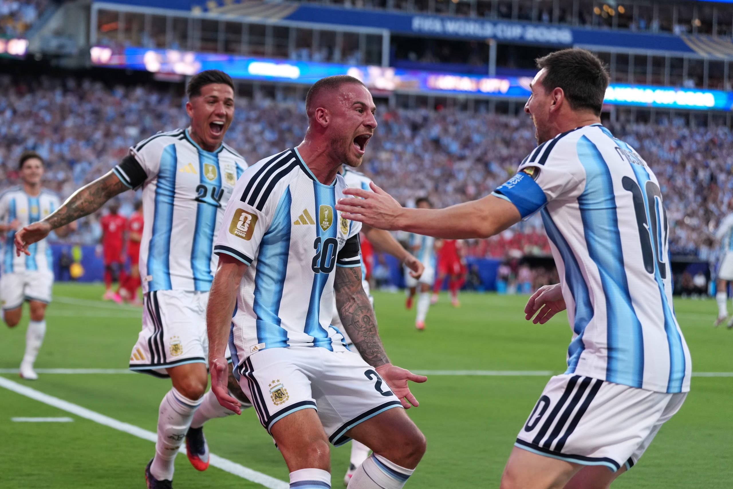 Argentina viene de dejar en el camino a Suiza, por los cuartos de final (AP Foto/Abbie Parr)