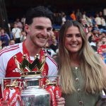 Declan Rice defiende a su novia Lauren Fryer del acoso por su físico