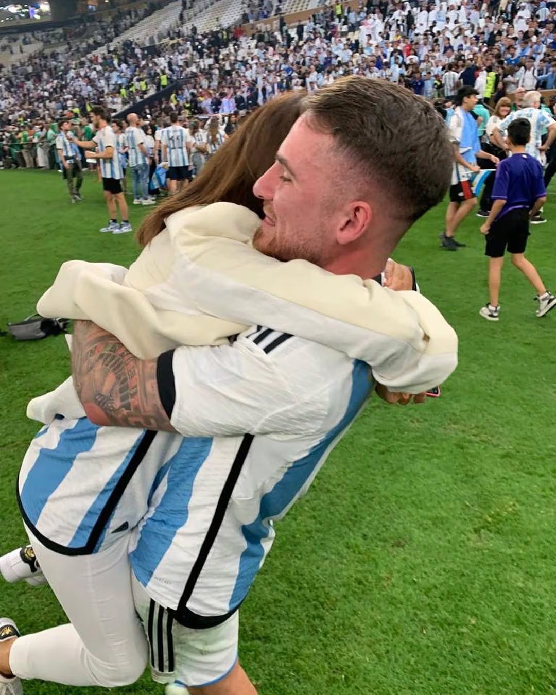Durante su etapa en Brighton y en plena pandemia, Alexis Mac Allister pensó en volver a la Argentina porque no lograba adaptarse a Inglaterra