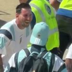 Messi no pudo contener la risa por el extraño objeto hallado en el equipaje de Cuti Romero