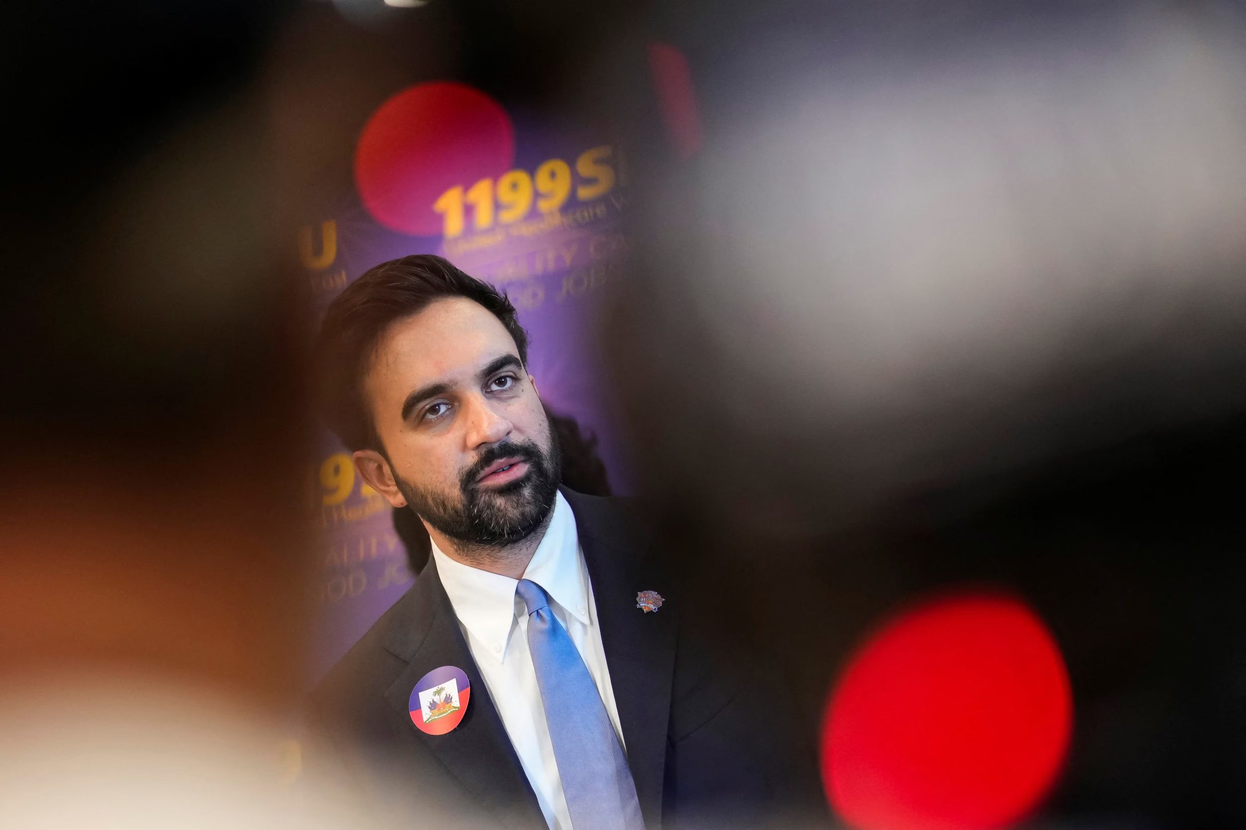 El alcalde advirtió sobre los riesgos de circular en sectores inundados y pidió extremar la precaución ante el temporal (REUTERS/Eduardo Munoz)