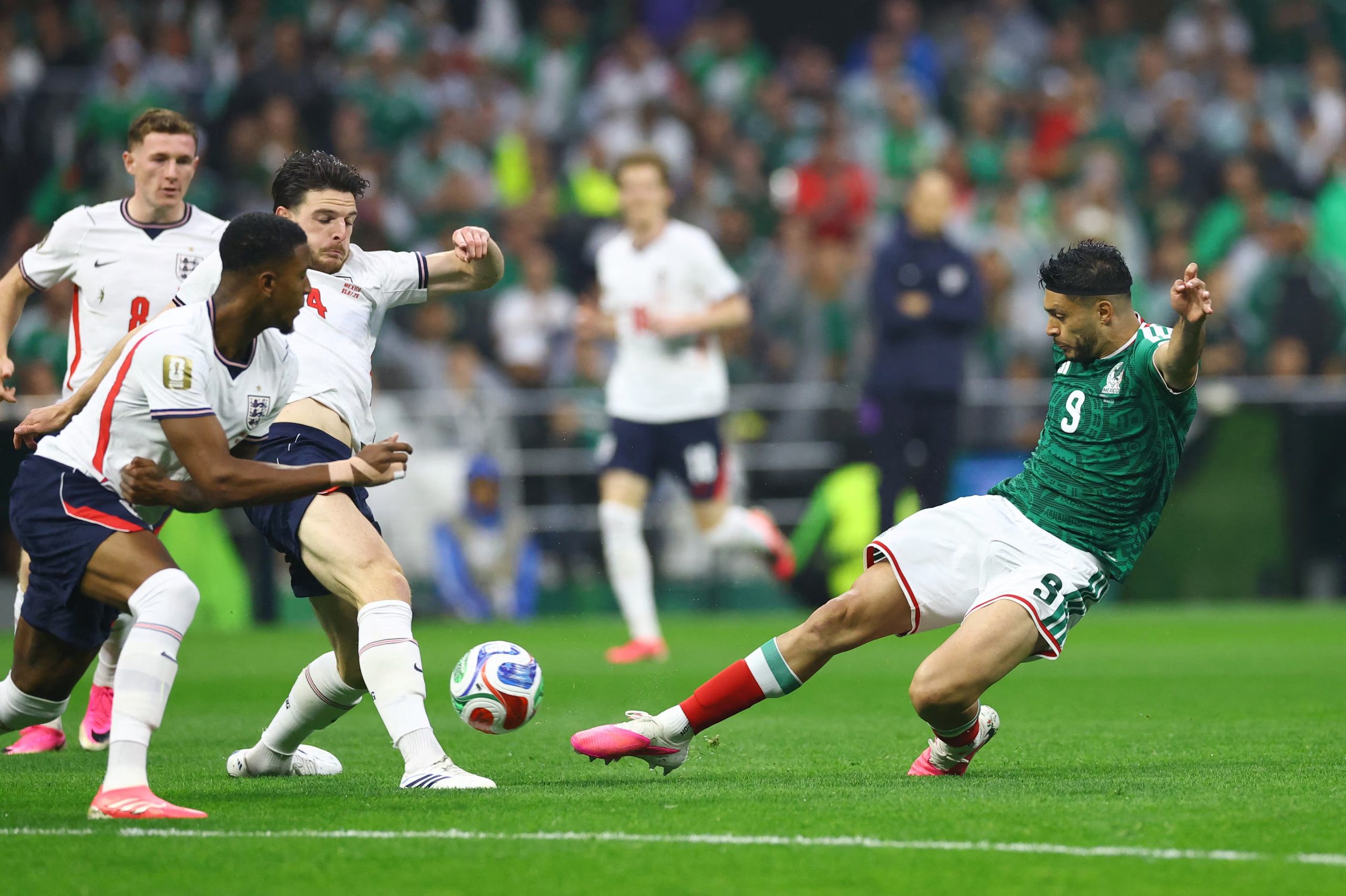 Soccer Football - FIFA World Cup 2026 - Round of 16 - Mexico v England - Estadio Azteca, Mexico City, Mexico - July 5, 2026 Mexico's Raul Jimenez shoots at goal REUTERS/Daniel Becerril