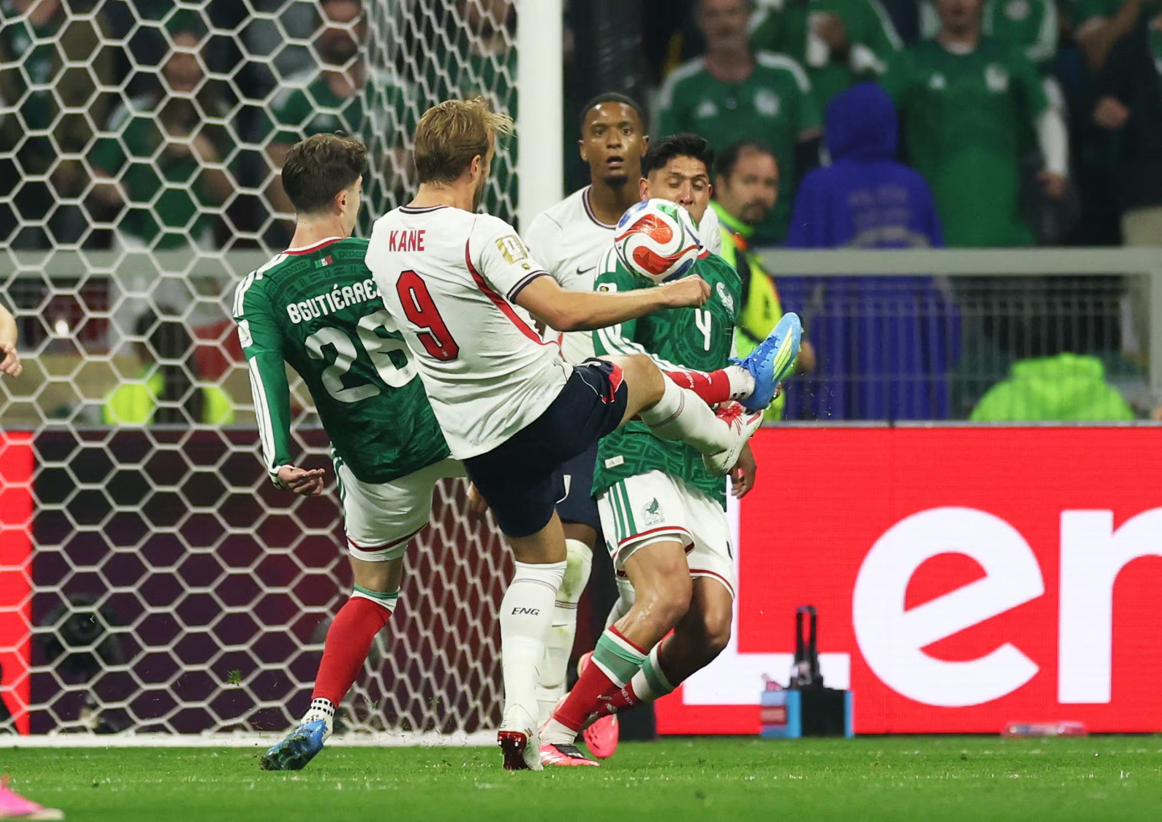 Soccer Football - FIFA World Cup 2026 - Round of 16 - Mexico v England - Estadio Azteca, Mexico City, Mexico - July 5, 2026 England's Harry Kane fouls Mexico's Brian Gutierrez to concede a penalty REUTERS/Paul Childs
