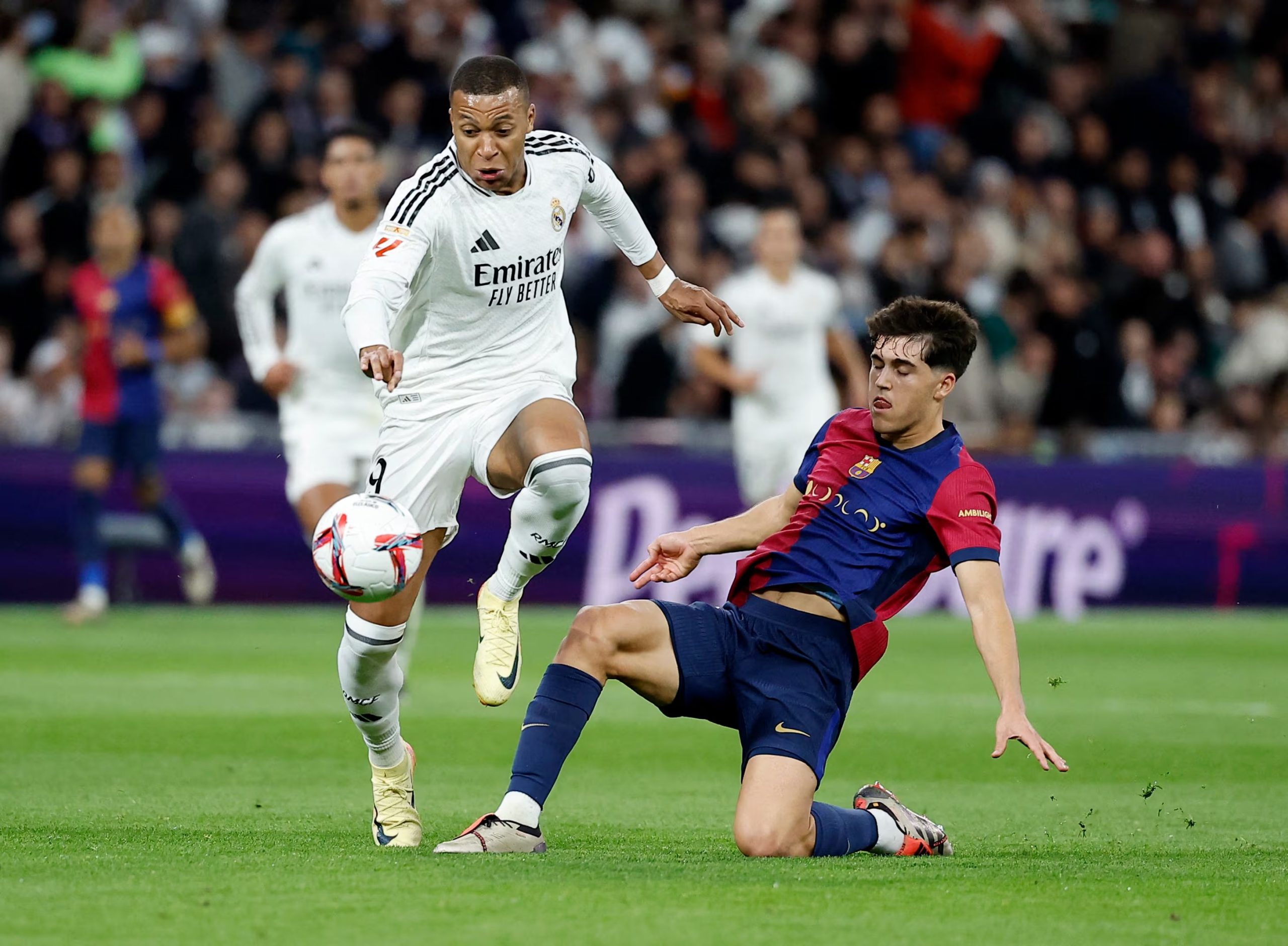Real Madrid, Barcelona, Atlético de Madrid y Real Sociedad aparecen como posibles participantes en el Final Four de la Supercopa de España 2027. REUTERS/Juan Medina