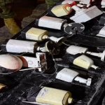 Militares retiran más de 20 cámaras ilegales en postes de la coop. Juan Montalvo, en el norte de Guayaquil