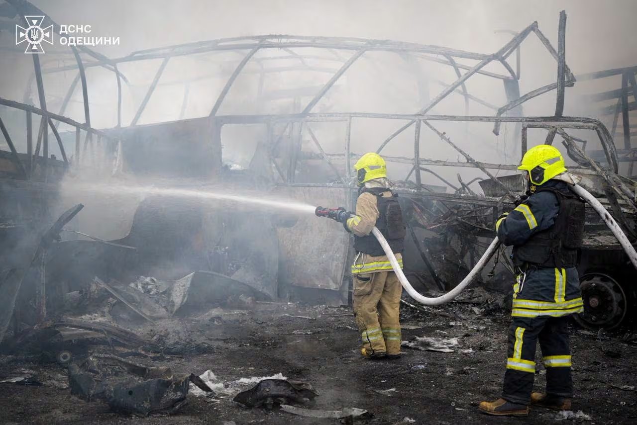 Las fuerzas rusas también atacaron infraestructuras similares en Chornomorsk, al sur de Odesa. (REUTERS/ARCHIVO)