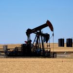 Petróleo se dispara más de 5% tras fin de tregua entre EE.UU. e Irán