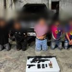 Cuatro adultos aprehendidos y un menor aislado por vínculos con robos en carreteras y muertes violentas en Guayas