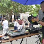 Guayaquil rinde homenaje a su época dorada con salsa y vinilos en la calle Panamá