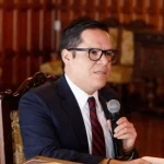 José Julio Neira pasó de tener 12 delegaciones presidenciales a concentrar poder vía seis gabinetes interinstitucionales