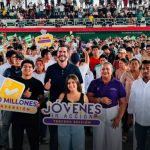 Gobierno Nacional entrega 43 títulos de propiedad rural a familias de cinco cantones de Manabí