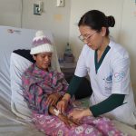 Gobierno de Daniel Noboa fortalece la atención especializada: Hospital de Cuenca salvó la vida de joven madre y su bebé