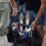 Aumenta a 162 la cifra de fallecidos por inundaciones en Nepal, cerca de la frontera con China