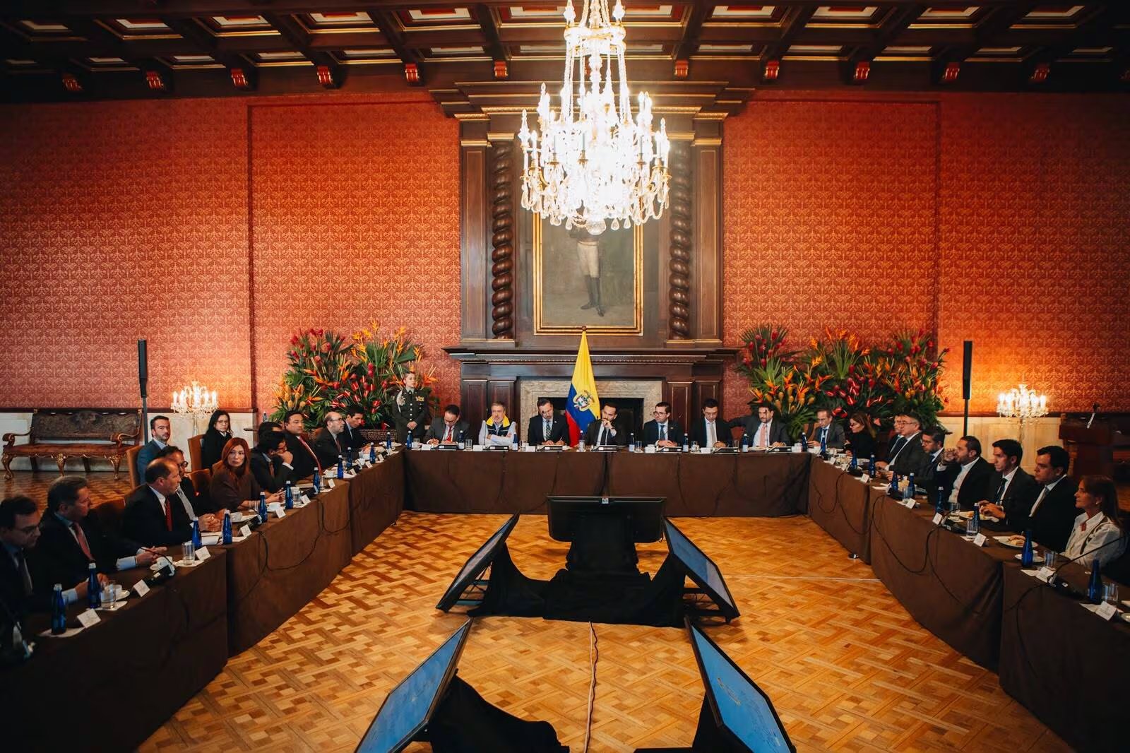 Abelardo de la Espriella, presidente de Colombia, convocó al sector asegurador para avanzar, de manera articulada, en la reconstrucción del país - crédito Presidencia de Colombia