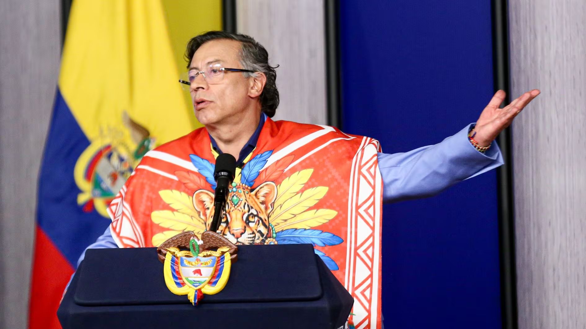 Los firmantes señalaron que, al tratarse de la cuenta oficial del presidente en X, el contenido “tiene la suficiente entidad para movilizar a otros a cometer delitos”, - crédito Lina Gasca / Colprensa