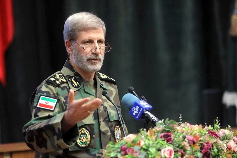 El general Amir Hatami advirtió que Irán no permitirá que Estados Unidos recupere la posición militar que tenía en la región. (Ejército iraní/WANA (Agencia de Noticias de Asia Occidental)/Handout vía REUTERS)