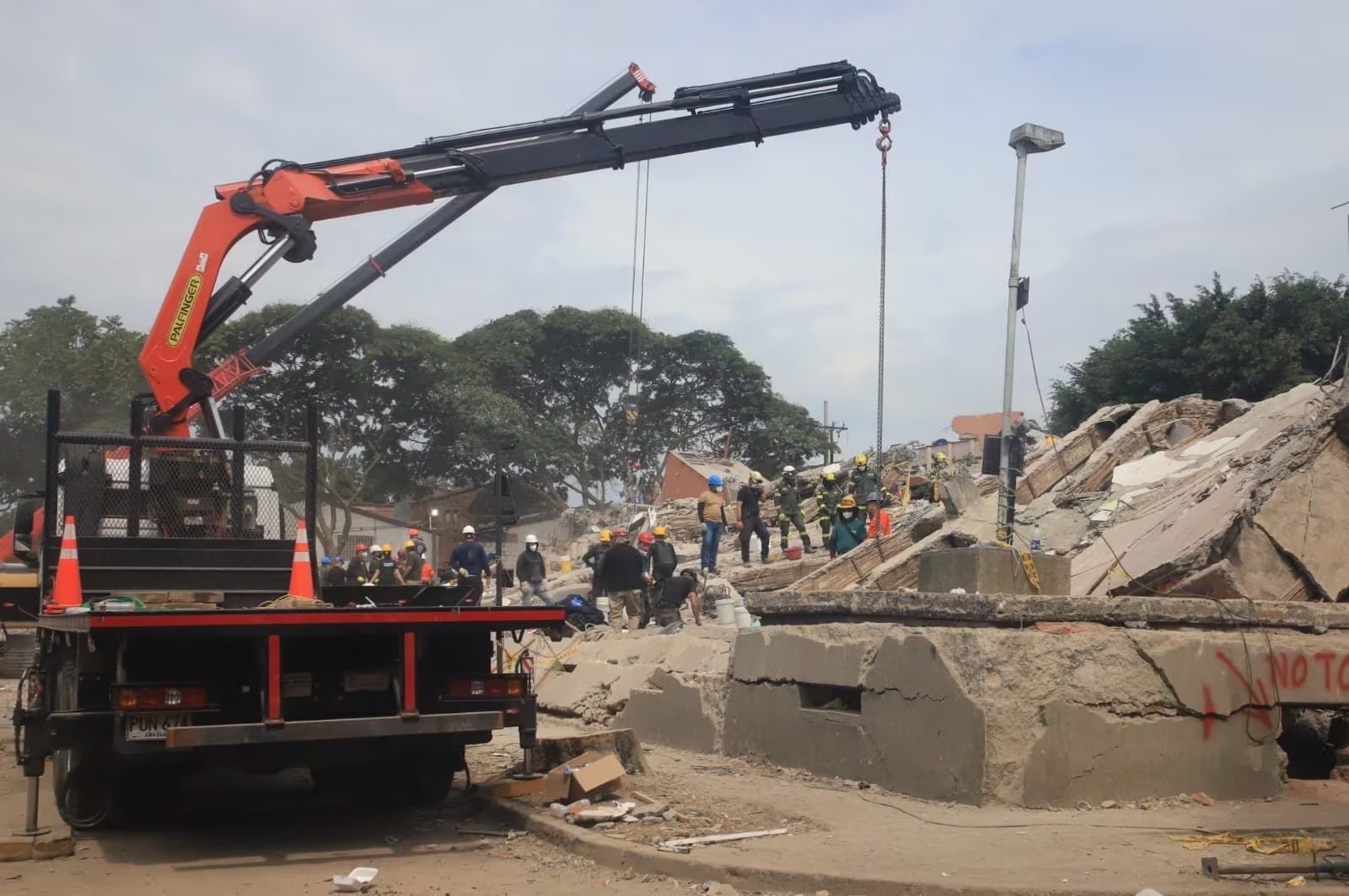 Chocó quedó en el centro de la emergencia por el epicentro del terremoto, Quibdó reportó nueve fallecidos y Armenia no informó muertos en Quindío - crédito @AlcaldiaDeCali/X