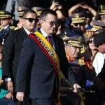 Daniel Noboa encabezó ceremonia militar por los 217 años del Primer Grito de la Independencia