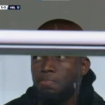 LA CABRA: Enner estuvo presente en las gradas durante el partido de Boca