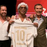 Ronaldinho regresa al fútbol a los 46 años como nuevo jugador del Ravenna de Italia