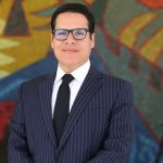 Una traducción retrasa la llegada de la medicina de la India al Ecuador, afirmó José Julio Neira