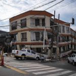 Las autoridades de Colombian rebajan a casi 290 los muertos por el seísmo de 7,4 del pasado lunes