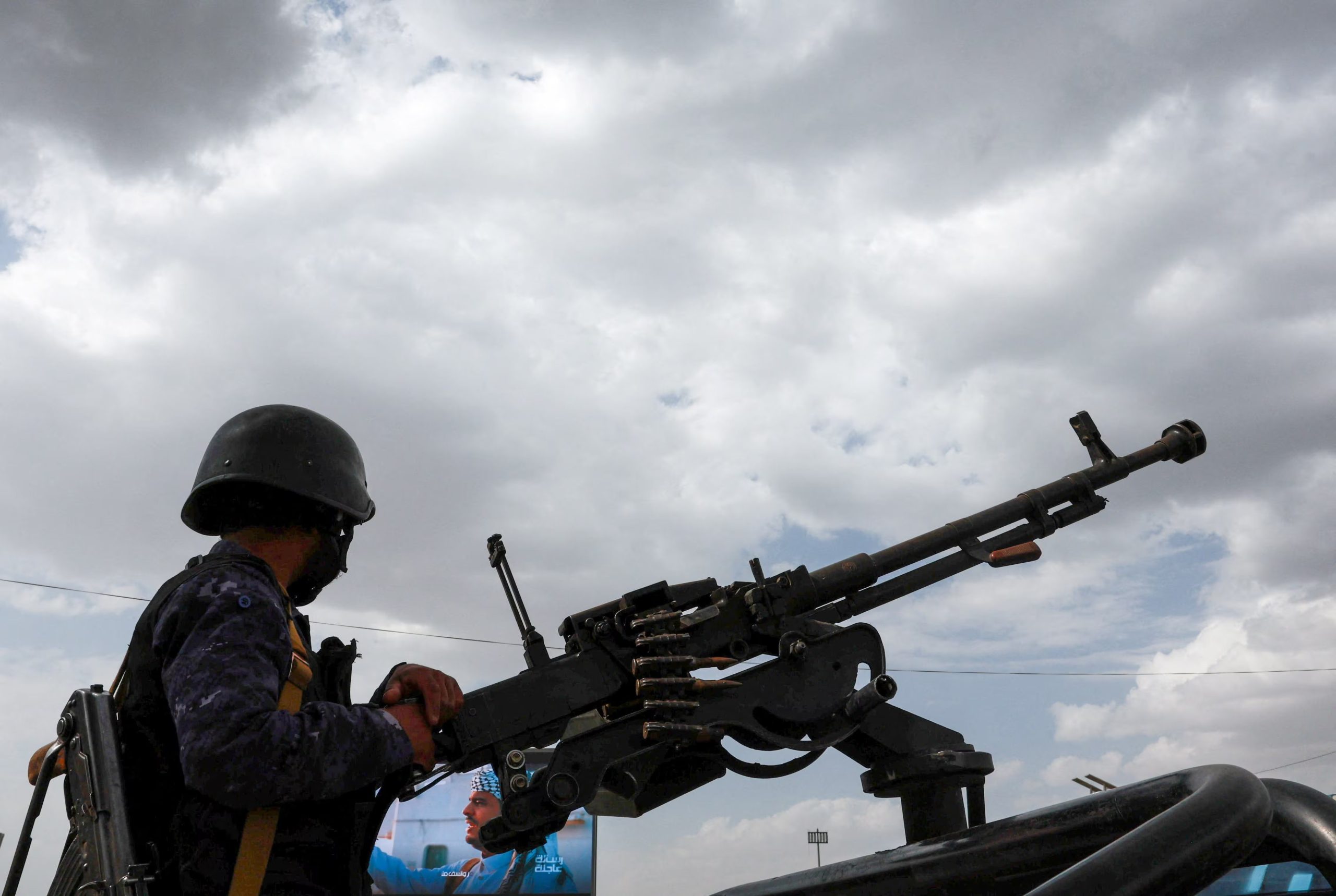 Los hutíes lanzaron al menos nueve misiles balísticos y varios drones contra bases militares en el este de Yemen. (REUTERS/ARCHIVO)