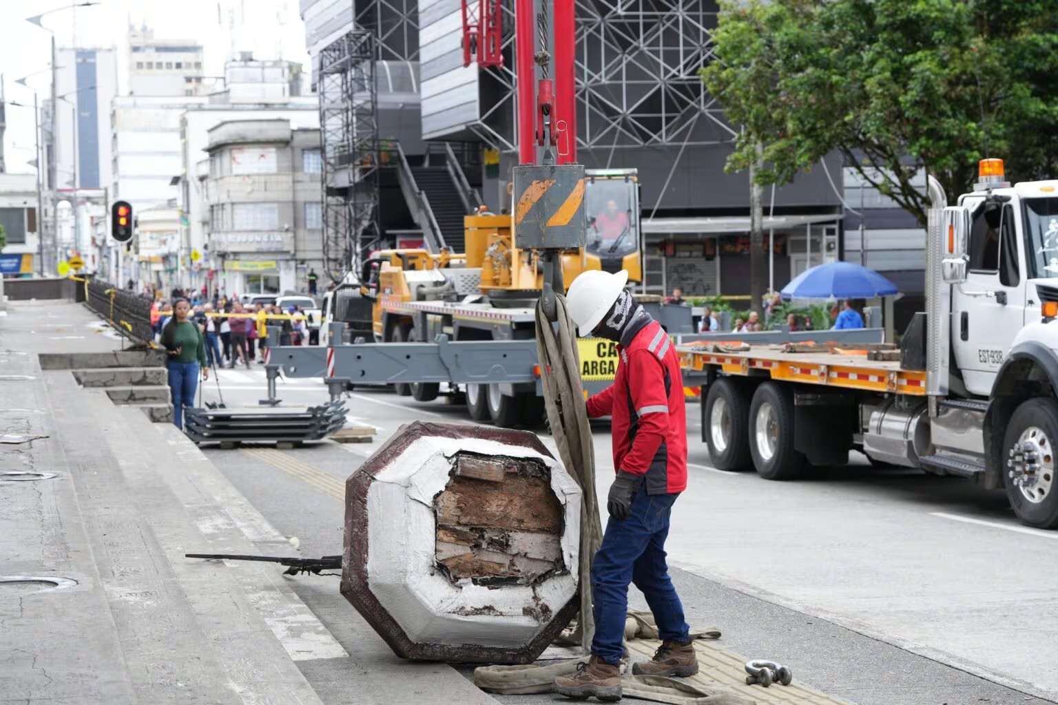 El Plan de Reconstrucción de Manizales prevé $220.000 millones para demoliciones, mejoramiento de viviendas, subsidios habitacionales y apoyo al comercio - crédito Alcaldía de Manizales