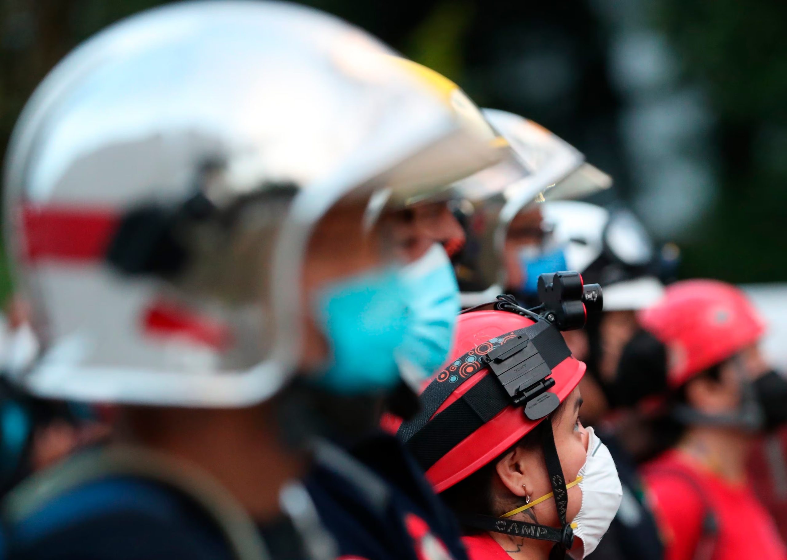 Ambas brigadas mexicanas nacieron tras el terremoto de México de 1985, pero hoy operan por separado y con estructuras diferentes - crédito Mario Guzmán/EFE
