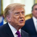 Donald Trump comparte video creado con IA de la isla iraní de Jarg en llamas