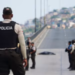 Asesinato en paso elevado de la avenida Pedro Menéndez Gilbert y Plaza Dañín, norte de Guayaquil