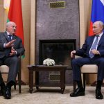 Vladimir Putin recibió al dictador Aleksandr Lukashenko tras las visitas del Vaticano y la CIA a Rusia