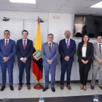 Ecuador suscribe contrato con compañía petrolera para desarrollo del Bloque 94 con inversión de $30 millones