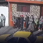 Ocho personas fueron asaltadas mientras esperaban el bus en el sur de Quito