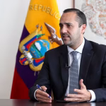 Excanciller Juan Carlos Holguín no rinde versión en Fiscalía por investigación previa sobre presunta emisión irregular de visas a albaneses