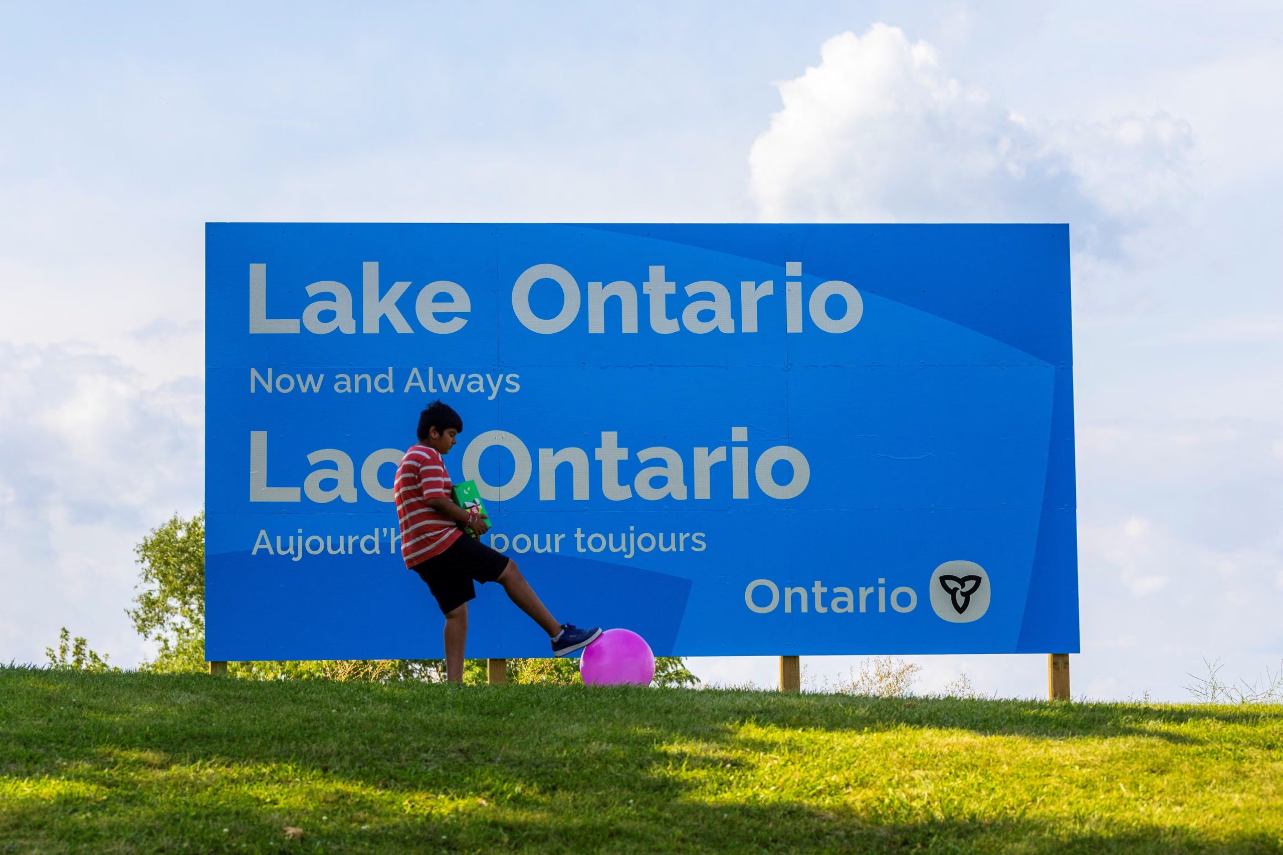 La disputa también alcanzó el terreno simbólico. Trump firmó en agosto una orden para cambiar el nombre del lago Ontario, situado en la frontera entre ambos países, por “Lake America” (REUTERS)