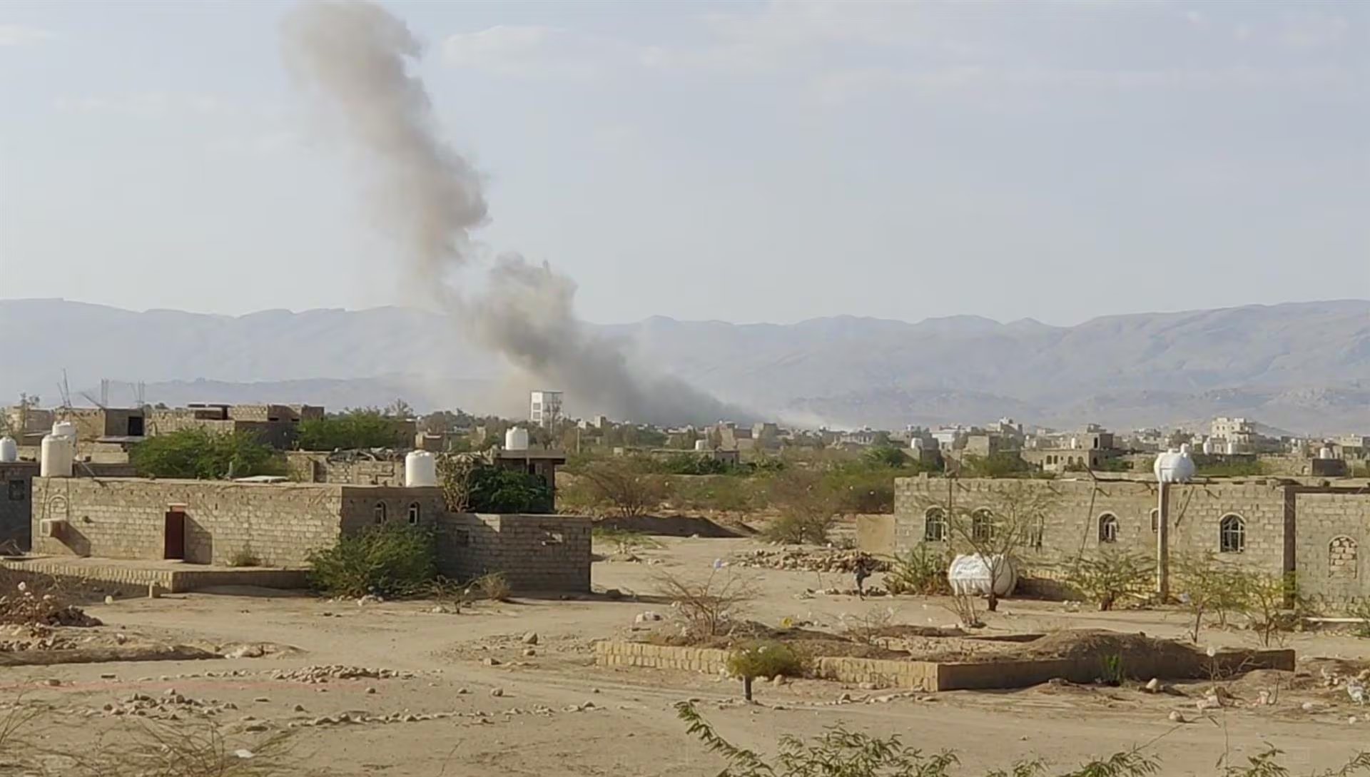 El Ministerio de Exteriores hutí advirtió que Arabia Saudita no estará a salvo mientras mantenga sus operaciones hostiles y el bloqueo sobre zonas bajo control insurgente.
