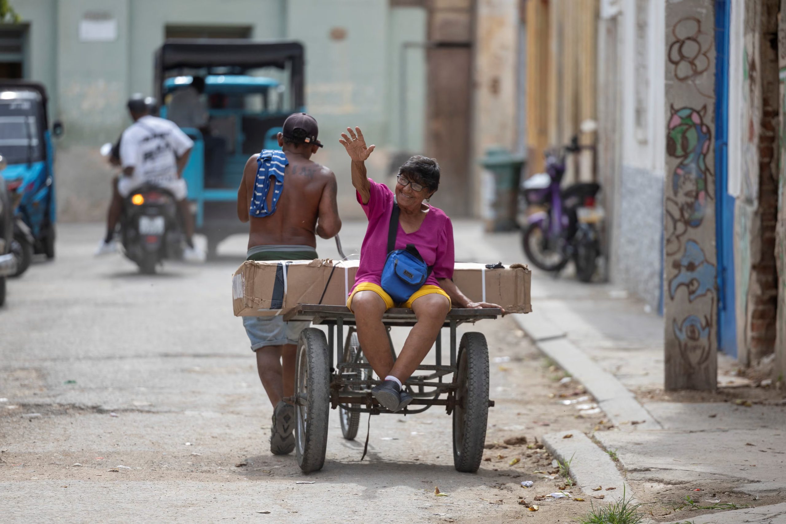 La normativa representa un giro respecto a las medidas de flexibilización adoptadas previamente durante la administración de Joe Biden. (REUTERS/Ricardo Arduengo)