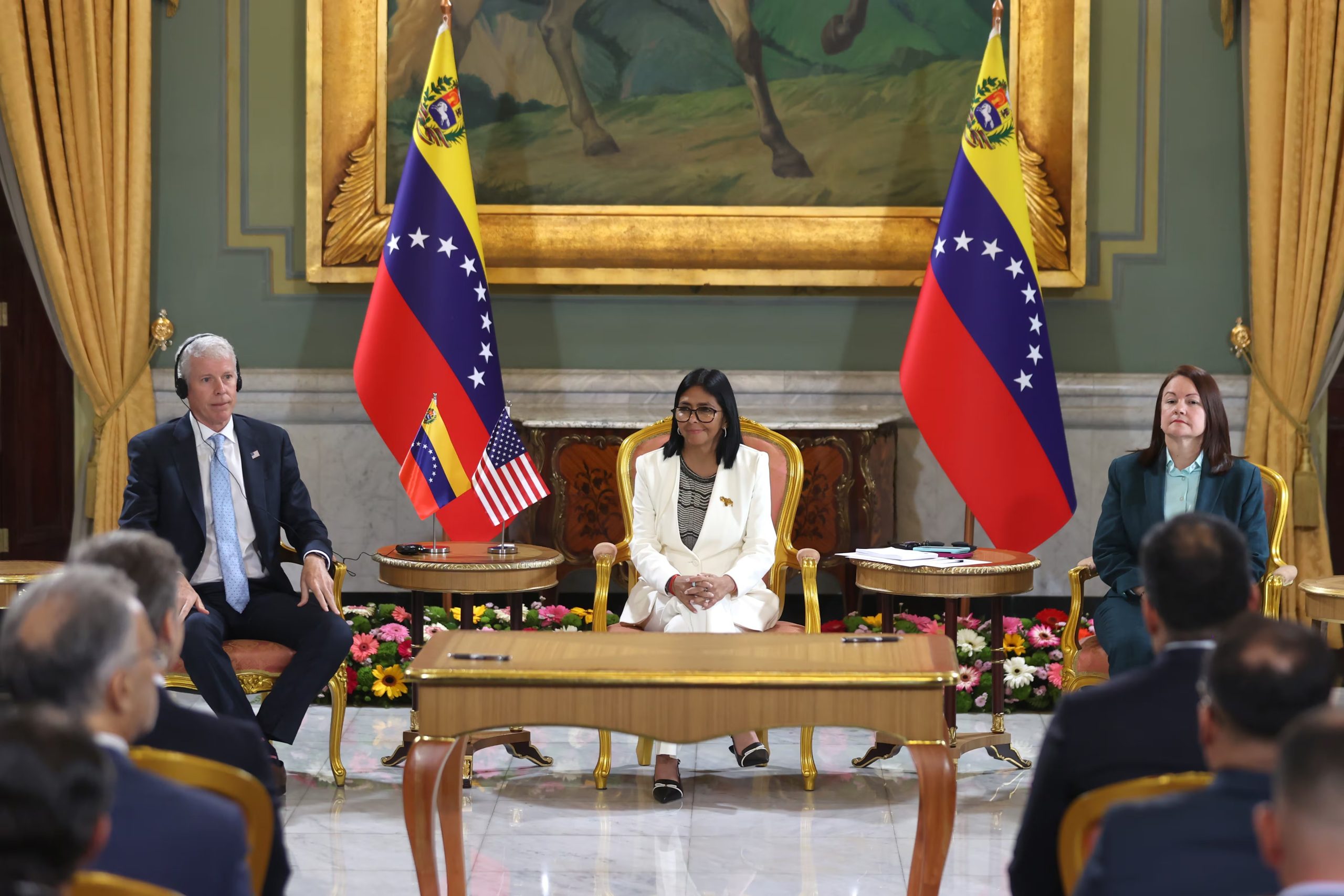 El acuerdo petrolero entre Estados Unidos y Venezuela otorga una participación estadounidense del 35% en North American Blue Energy Partners. (EFE/ Ronald Peña R)