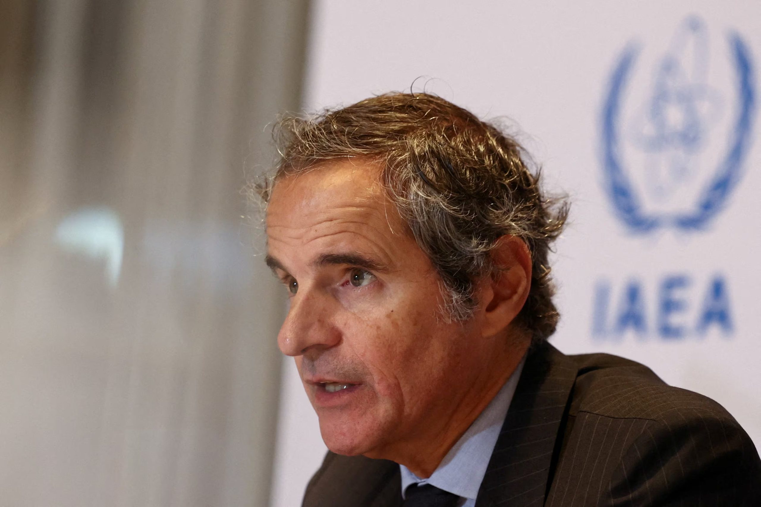Rafael Grossi afirmó que la AIEA no realiza inspecciones en Irán y que no puede verificar lo que ocurre en territorio iraní. (REUTERS/ARCHIVO)