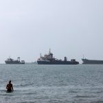 UE advierte crisis de precios energéticos por guerra en Irán y pide ahorro