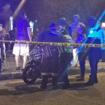 Dos hombres mueren tras chocar en motocicleta contra un poste al norte de Guayaquil
