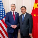 Bessent y He Lifeng se reúnen en Nueva York antes de cumbre Trump-Xi