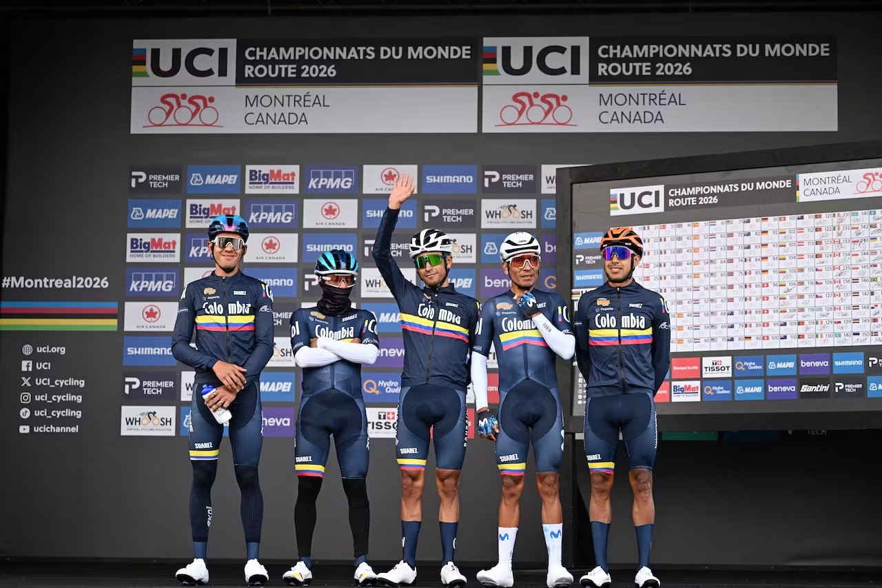 Nairo Quintana, Brandon Rivera, Harold Tejada, Santiago Buitrago y Sergio Higuita fueron los ciclistas colombianos que corrieron la etapa élite del Mundial de Ruta 2026 - crédito Destino Deportivo