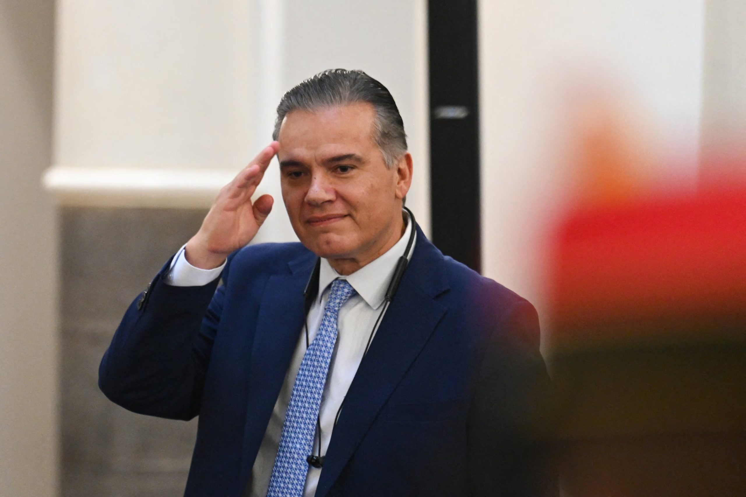 El ministro de Defensa de Bolivia, Ernesto Justiniano (REUTERS/Claudia Morales)