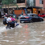 En una hora llovió el doble que en un día entero de invierno: la cifra que explica el colapso de Guayaquil